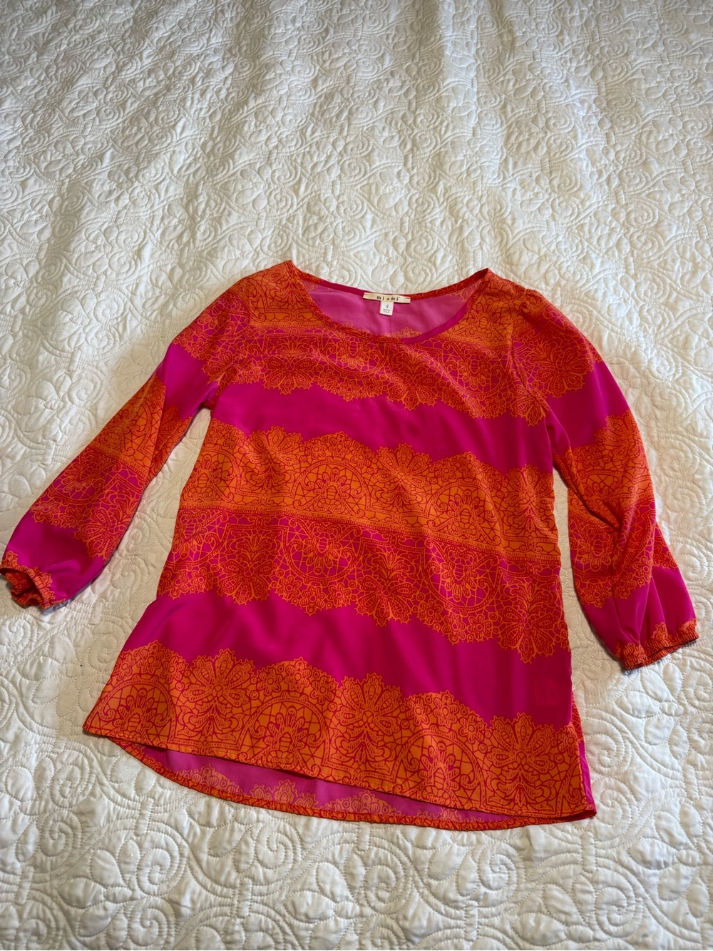 Women’s adult small miami hot Pink and Orange Patterned 3/4 sleeve Blouse
